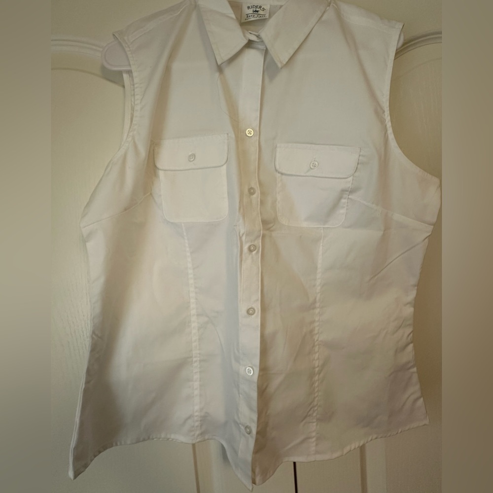NWOT RIDERS BY LEE Sleeveless Shirt